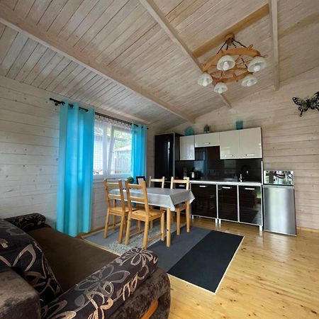 Sewana Pokoje Goscinne I Domki Letniskowe Mikołajki Luaran gambar